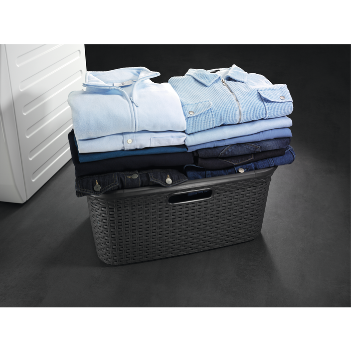 AEG - 9 kg washing machine - L9FEA69S