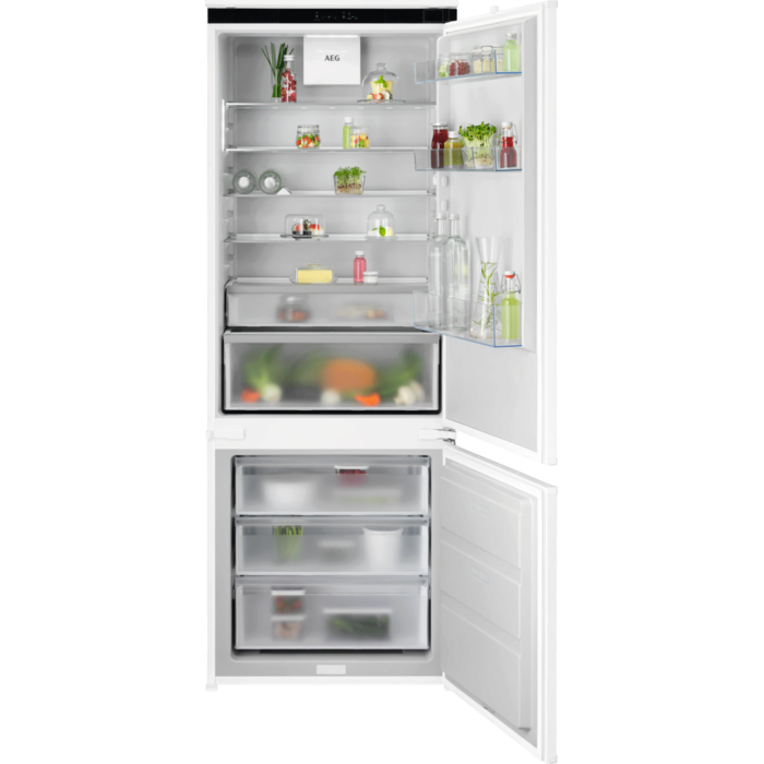 Встроенная морозильная камера