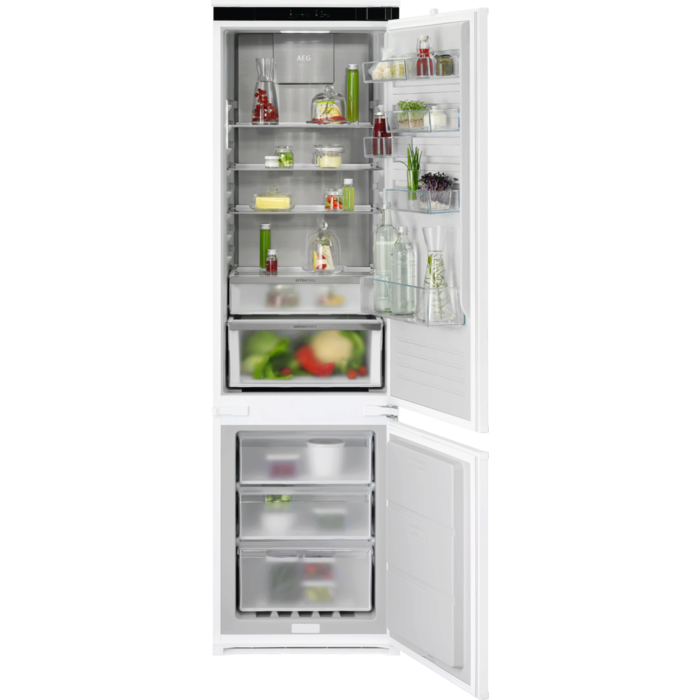 Встроенная морозильная камера