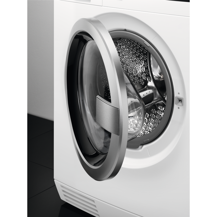 AEG - Отдельностоящая стиральная машина с сушкой - L99691HWD