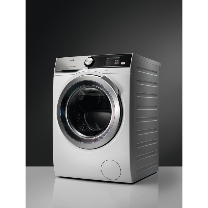 AEG - 9 kg washing machine - L9FEA69S