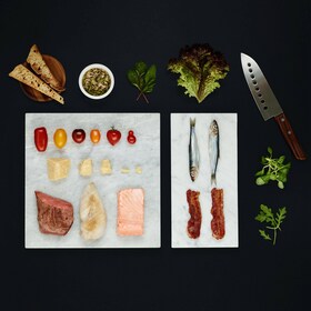 Зображення героя «Виведення смаку на новий рівень»: розібраний на інгредієнти салат «Цезар»